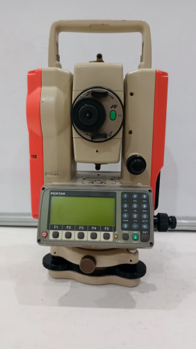 توتال استیشن پنتاکس مدل PENTAX R300 کارکرده