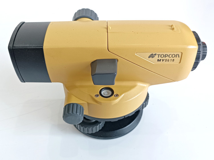 ترازیاب اتوماتیک تاپکون مدل TOPCON AT-B4 کارکرده