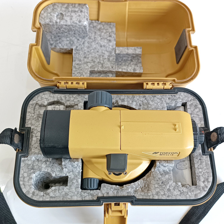 ترازیاب اتوماتیک تاپکون مدل TOPCON AT-B4 کارکرده