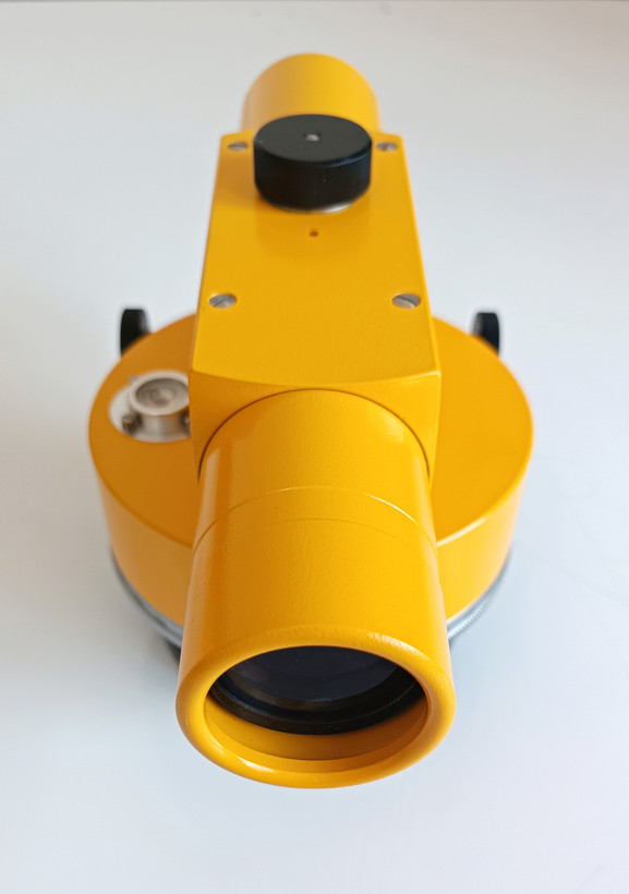 ترازیاب اتوماتیک زایس مدل ZEISS NI 3 ساخت آلمان آکبند