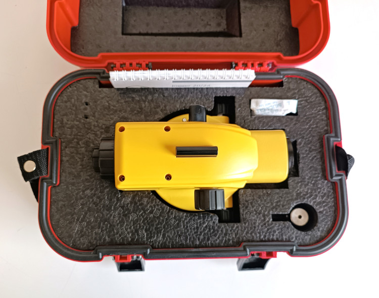 ترازیاب اتوماتیک لایکا اصلی ، مدل LEICA JOGGER 20