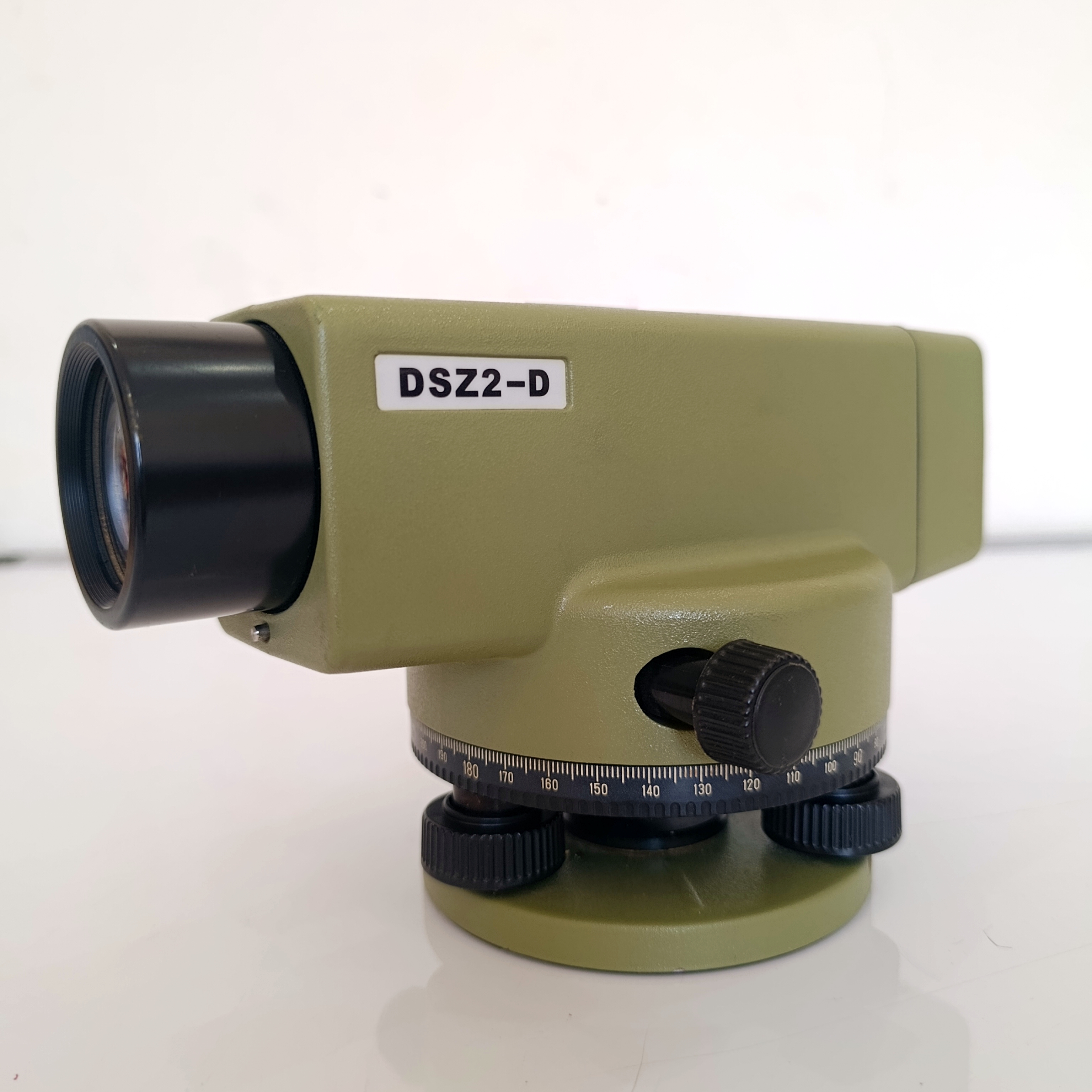 ترازیاب اتوماتیک فویف مدل FOIF DSZ2 D در حد آکبند